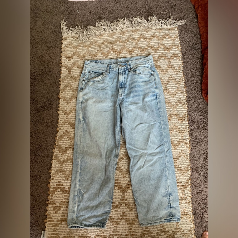 90s boyfriend jeans